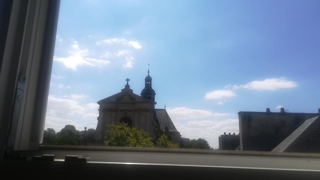 La Gloriette Lägenhet Caen Exteriör bild